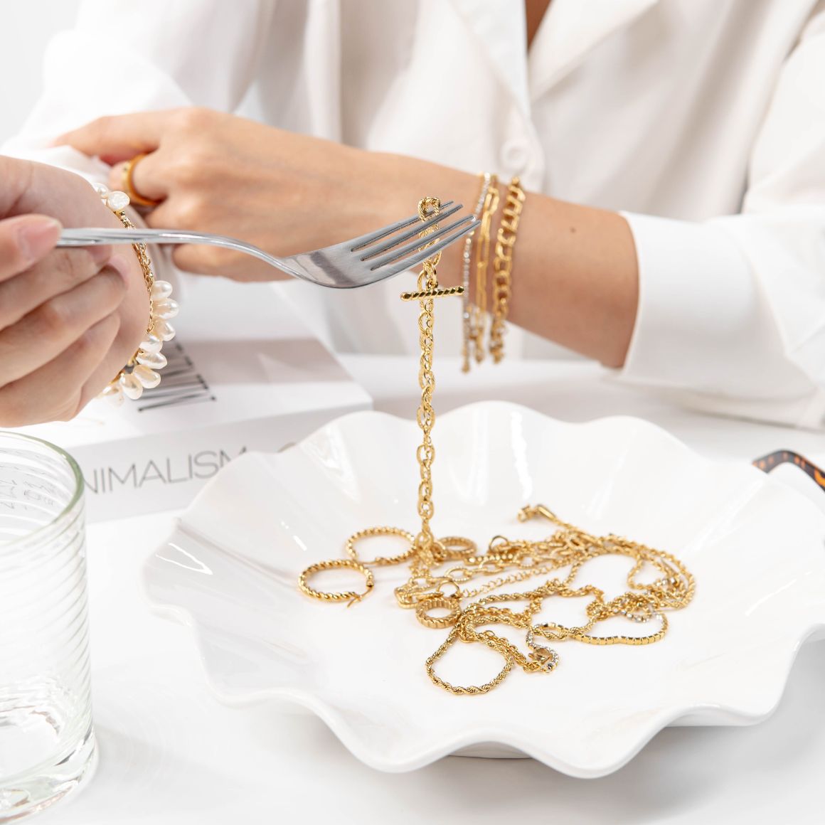 https://m.clubbella.co/product/kai-gold-bracelet/ Kai Bracelet gold 18