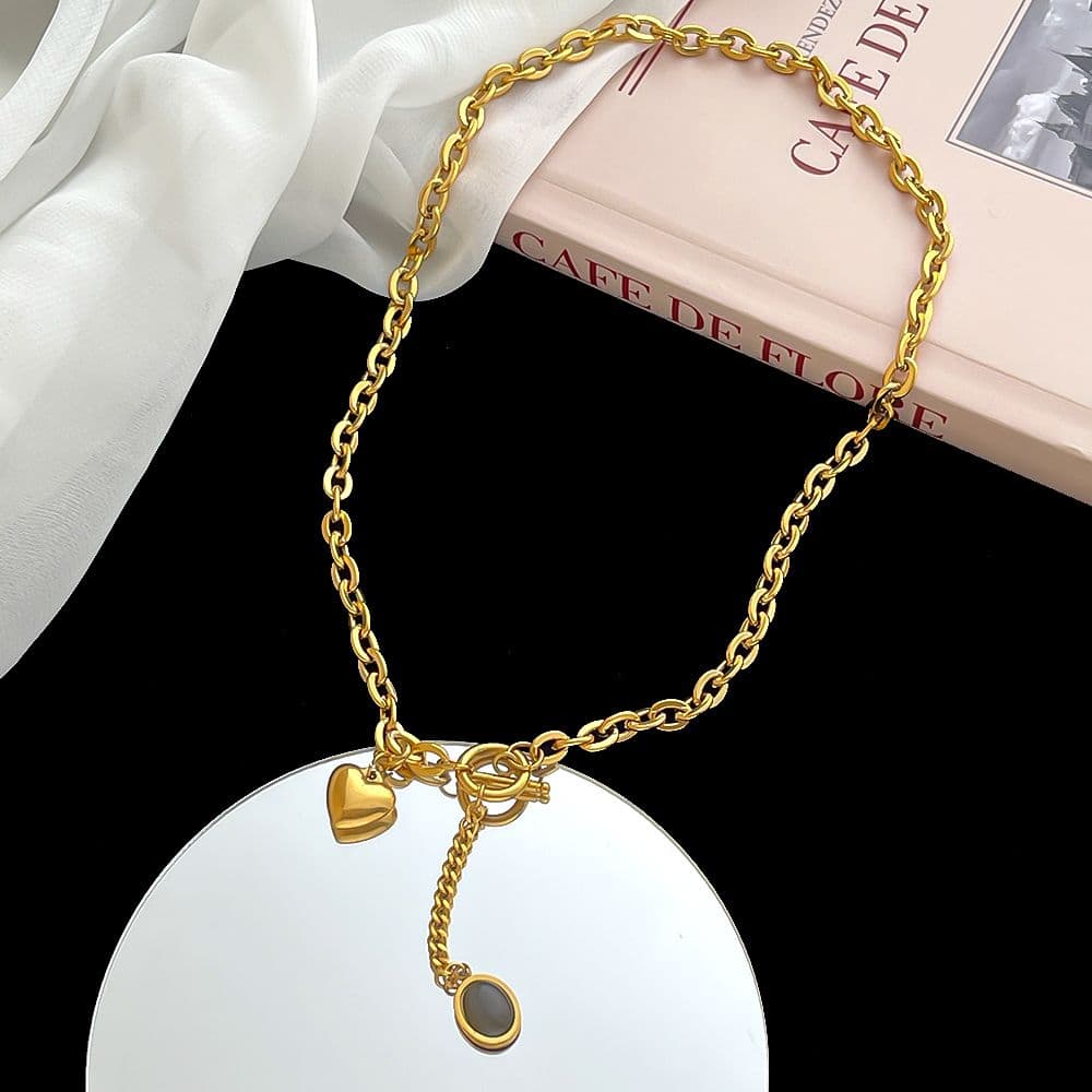 https://m.clubbella.co/product/atelier-heart-pendant-chic-necklace/ Atelier Heart Pendant Chic Necklace (6)