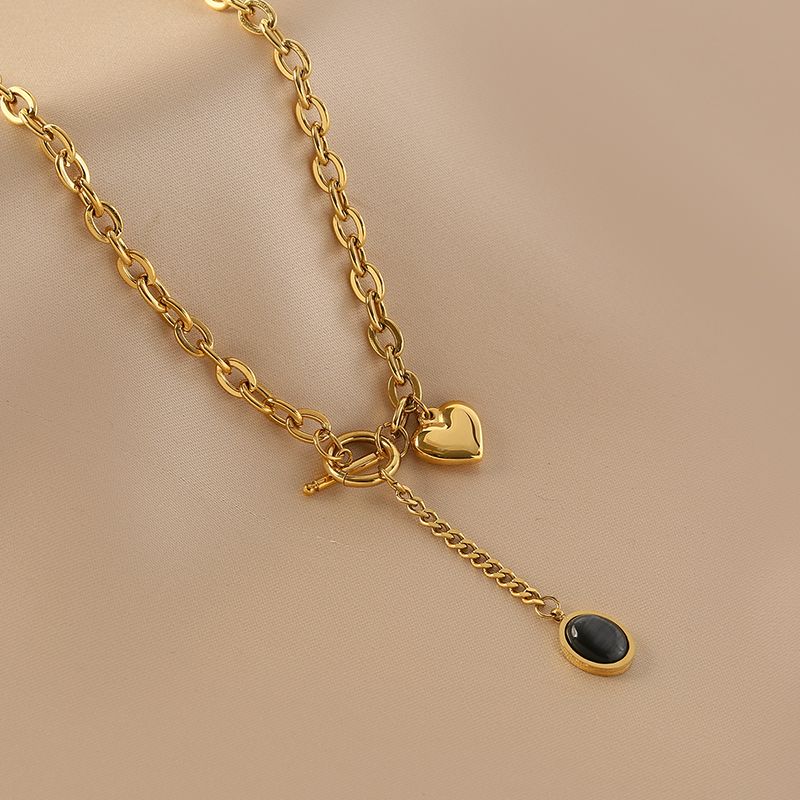 https://m.clubbella.co/product/atelier-heart-pendant-chic-necklace/ Atelier Heart Pendant Chic Necklace (8)