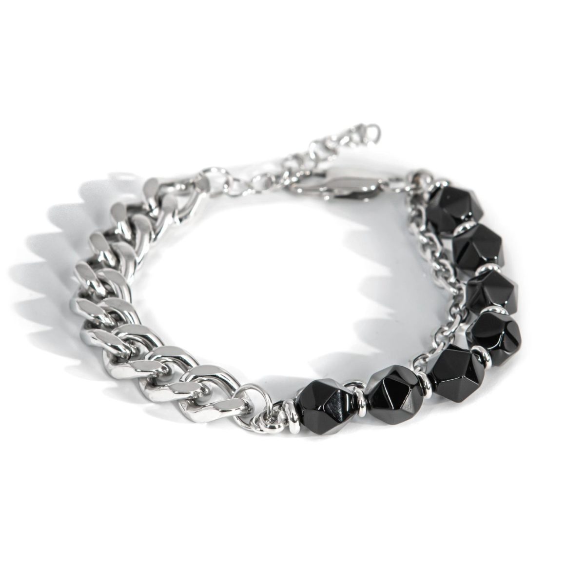 https://m.clubbella.co/product/scott-black-onyx-bracelet/ DSC05404-01