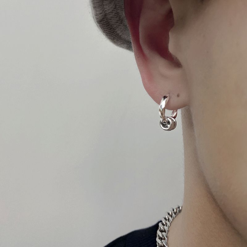 https://m.clubbella.co/product/curtis-steel-2-way-hoop-earrings/ tb_image_share_1655496309778.jpg