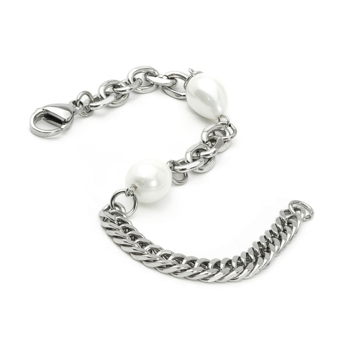 https://m.clubbella.co/product/oval-pearl-chain-bracelet/ ovalpearl2 (4)