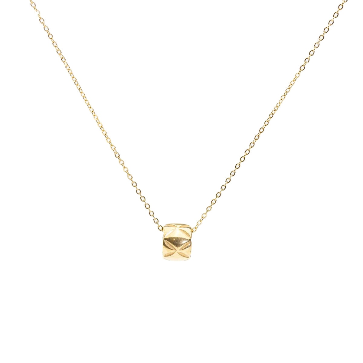 https://m.clubbella.co/product/collosseum-quilted-classic-gold-necklace/ Collosseum Quilted Classic Gold Necklace (2)