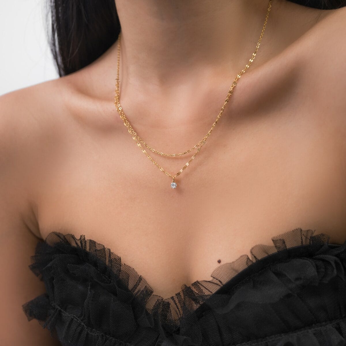https://m.clubbella.co/product/solitaire-layer-gold-necklace/ DSC06514-Edit-2