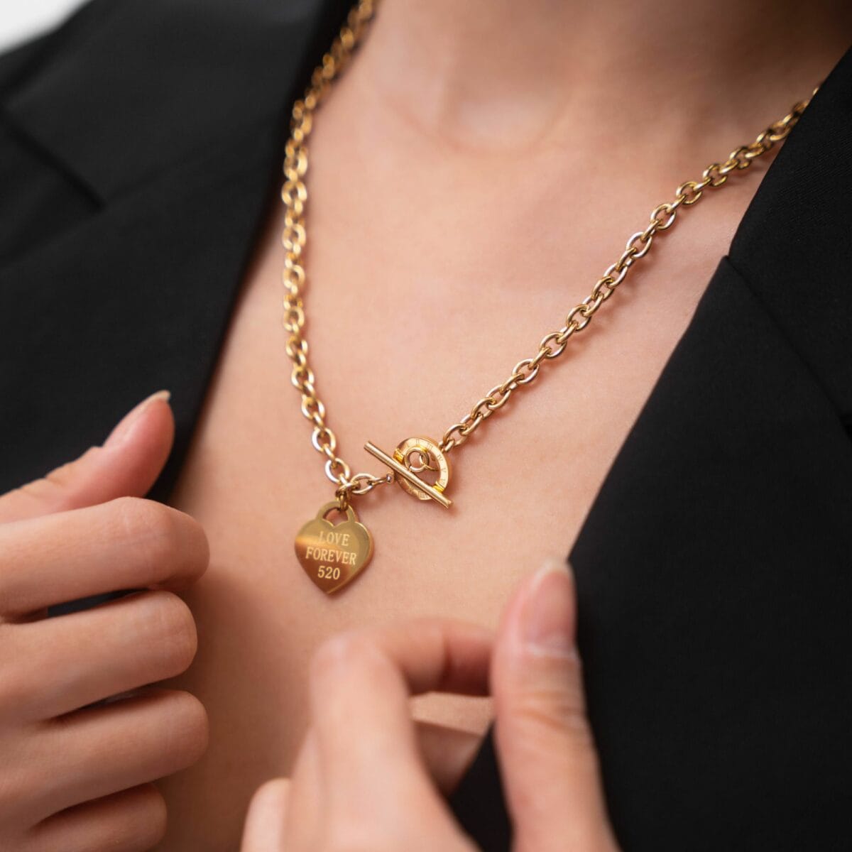 https://m.clubbella.co/product/gold-forever-heart-pendant-necklace/ DSC00209