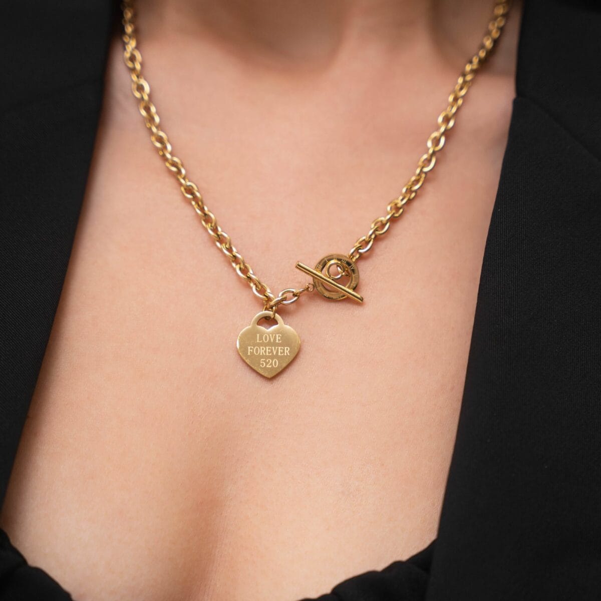 https://m.clubbella.co/product/gold-forever-heart-pendant-necklace/ DSC00217