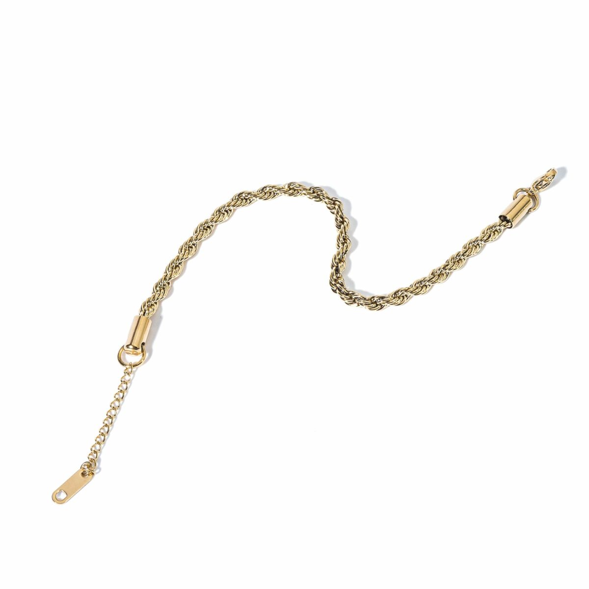 https://m.clubbella.co/product/14k-gold-plated-rope-chain-bracelet/ DSC00499-Edit