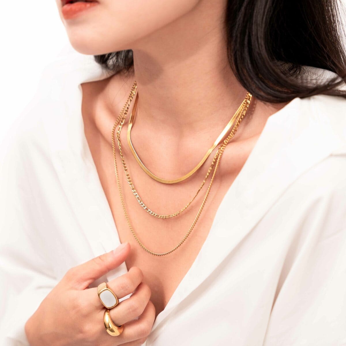 https://m.clubbella.co/product/layered-gold-chain-necklace/ Resized (104 of 134)