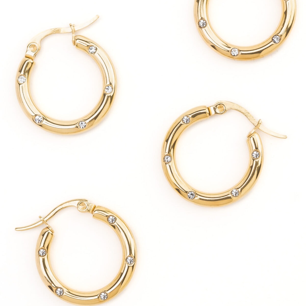 https://m.clubbella.co/product/estella-gold-hoop-earrings/ Estella Hoop Earrings (1)