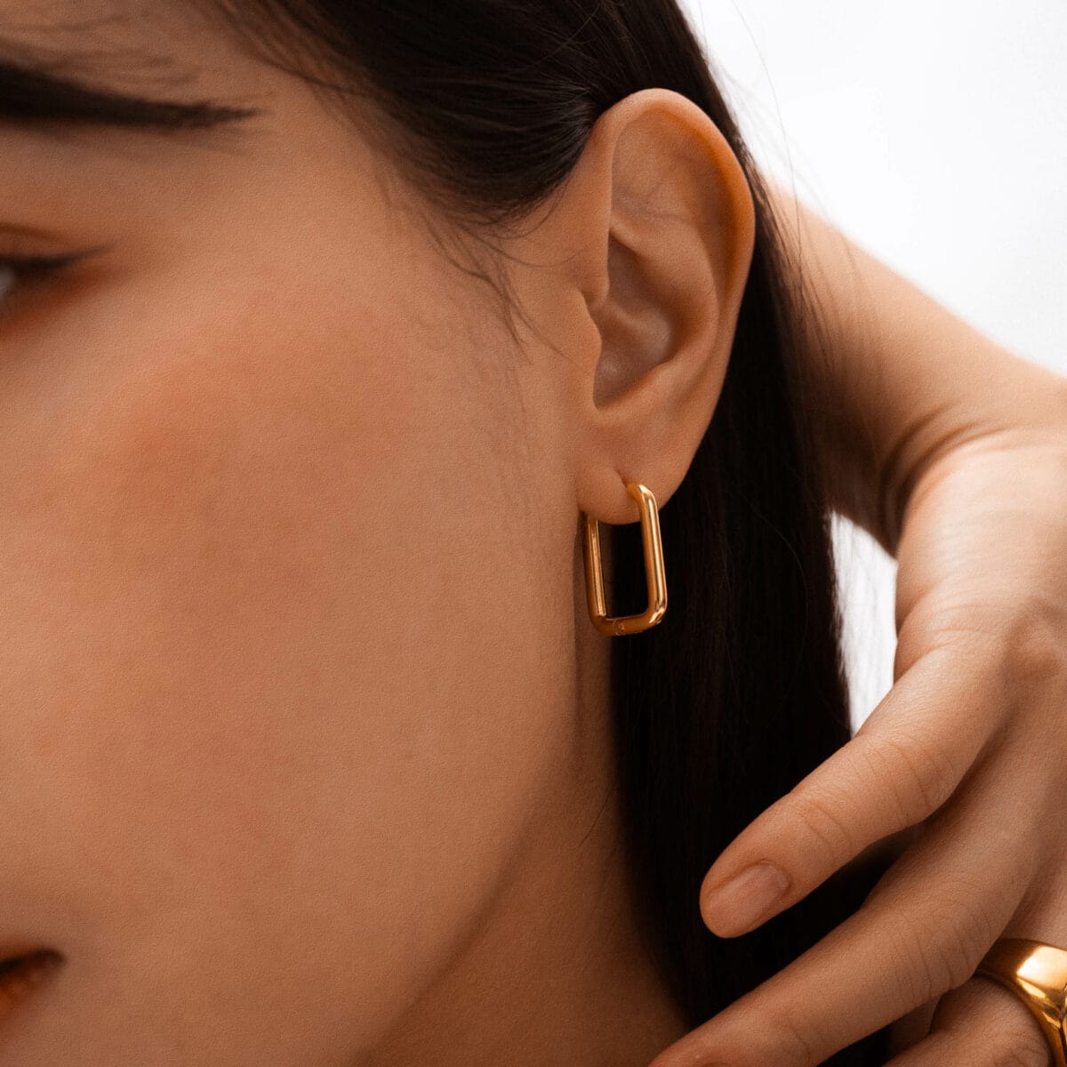 https://m.clubbella.co/product/gold-nova-earrings/ Nova Gold Earrings (3)