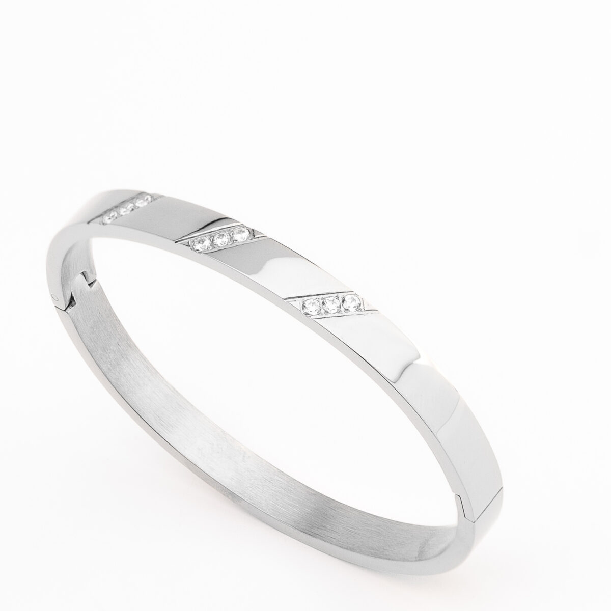 https://m.clubbella.co/product/siena-silver-bangle/ Siena Silver Bnagle (1)