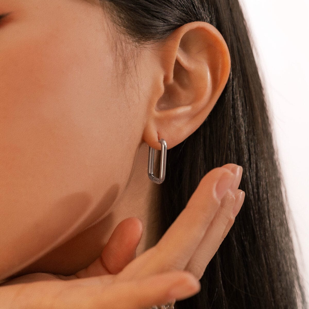 https://m.clubbella.co/product/silver-nova-earrings/ Silver Nova Earrings A01 (2)