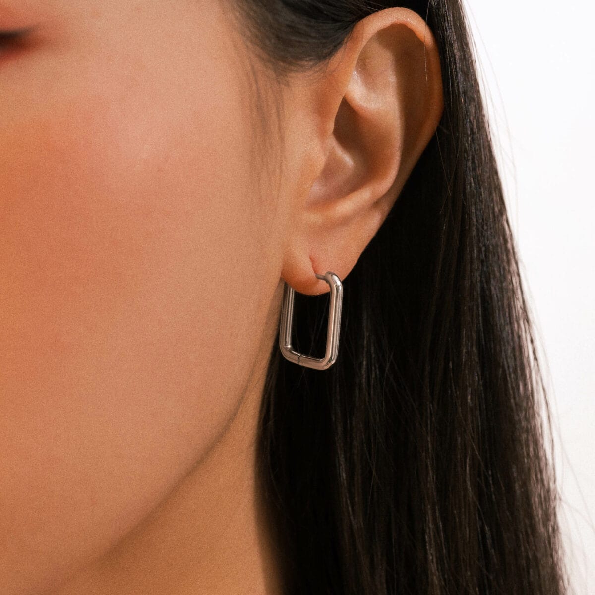 https://m.clubbella.co/product/silver-nova-earrings/ Silver Nova Earrings A01 (4)