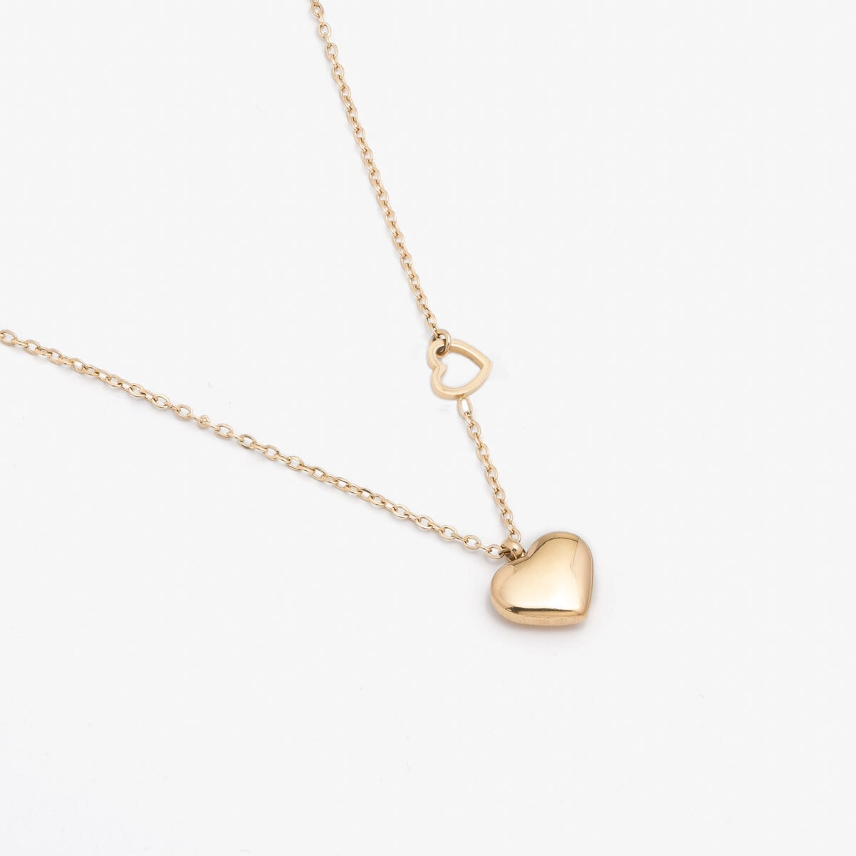 https://m.clubbella.co/product/bliss-duo-heart-necklace/ Bliss Duo heart necklace (3)