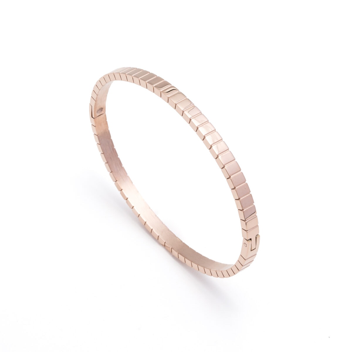 https://m.clubbella.co/product/ice-cube-rose-gold-bangle/ Ice Cube Bangle Rose Gold (1)