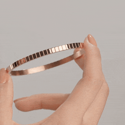 https://m.clubbella.co/product/ice-cube-rose-gold-bangle/ Ice Cube Rose Gold Bangle (18)