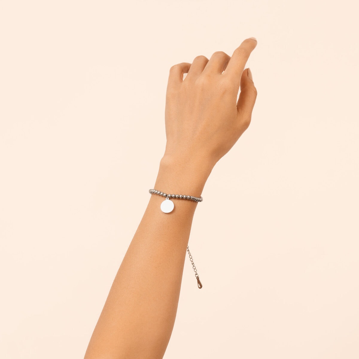 https://m.clubbella.co/product/vanila-silver-beaded-bracelet/ Vanilla Beaded Silver Bracelet (4)