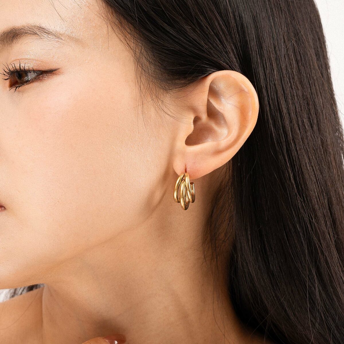 https://m.clubbella.co/product/classic-claw-earrings/ CLAW EARRINGS (4)