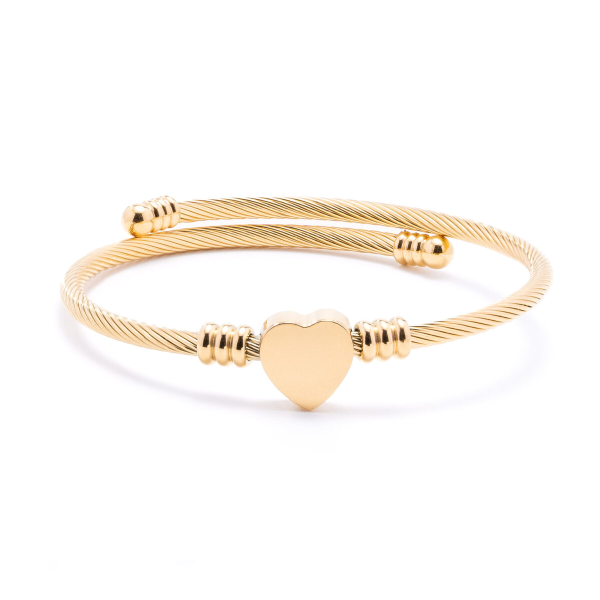 https://m.clubbella.co/product/rope-heart-gold-bangle/ pro-13